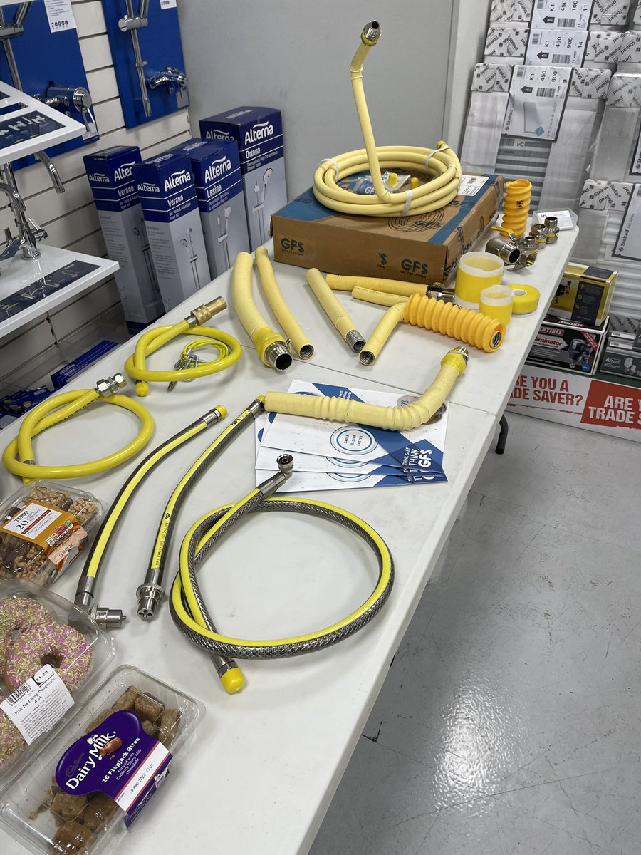 Today in branch we welcome <a href="/GFSFlex/">GFS - Gas Flex Systems</a> and <a href="/RAtechUKLtd/">The hotun tundish solution</a> 

#Birmingham #ukps #tradeday #graham