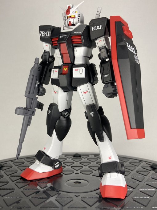(多分)13年ぶりのエアブラシのリハビリのEGガンダム
のプロトタイプ風味カラー
#ガンプラ 