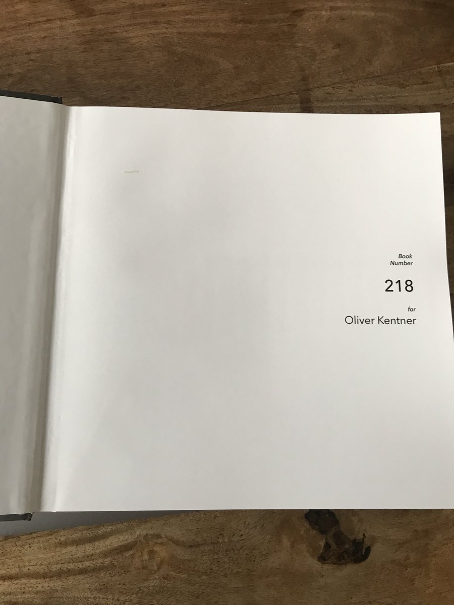 Olika3D's tweet photo. What a wonderful surprise! 
Received @SpriggsIan brand new book today 😍
and yeay it's even signed and numbered!
thx so much!!!

@thejuicebaroffical @ChaosGroup #cgi #3dart #mastersofarts https://t.co/mXmTdJ8G44
