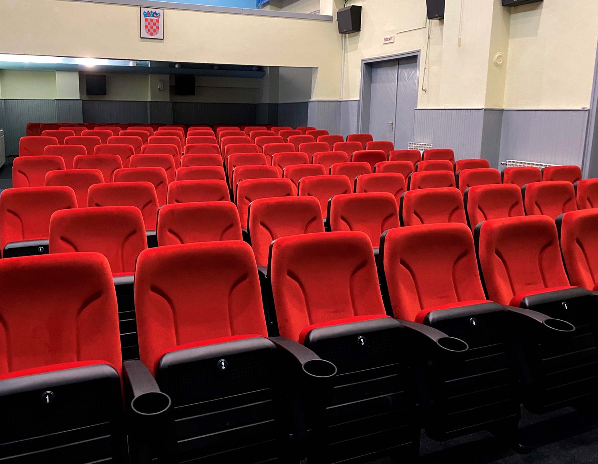 EuroSeating_Int's tweet photo. KINO. hr Plaški (Croatia) 🍿 Welcoming cinema with
ARGENTINA V03, one of the first #EuroSeating designs, Installed in cinemas, auditoriums, stadiums..
✅Maximum quality
✅Maximum durability
✅Maximum resistance
#wemanufactureseats #euroseatingseats https://t.co/LvyI4BUhib