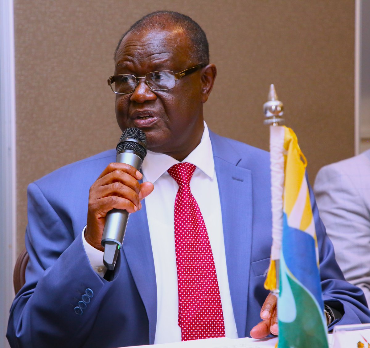 KenyaGovernors's tweet photo. ✅Legal, Constitutional Affairs and Intergovernmental Relations Committee
H.E Hon. Kiraitu Murungi, EGH
Governor, Meru County
#COGElections https://t.co/69XNrfl8Yw