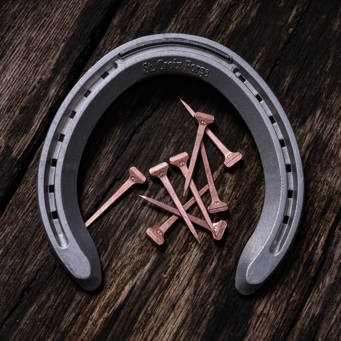The #ConcordeXtraAluminium features additional web width for added support and stability, and a wider heel to enhance coverage.

Find your local supplier here: mustad.com/en_gb/store-lo…

#stcroixforge
#mustad