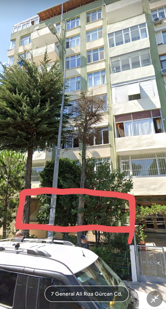 querro44's tweet photo. Güngören de daireler dükkanlara dönüştürmeye devam ediyor.
Merter de oturduğumuz Miraç Aktuğ apartmanı buna en son örnek yönetimin ve daireler sakinlerinin izni olmadan dönüştürüldü. @Gungorenbld 'ne bağlı zabıta ekipleri geldi ancak bir çözüm üretilmedi
@Bunyamindemirdr https://t.co/jaAkORXmvB