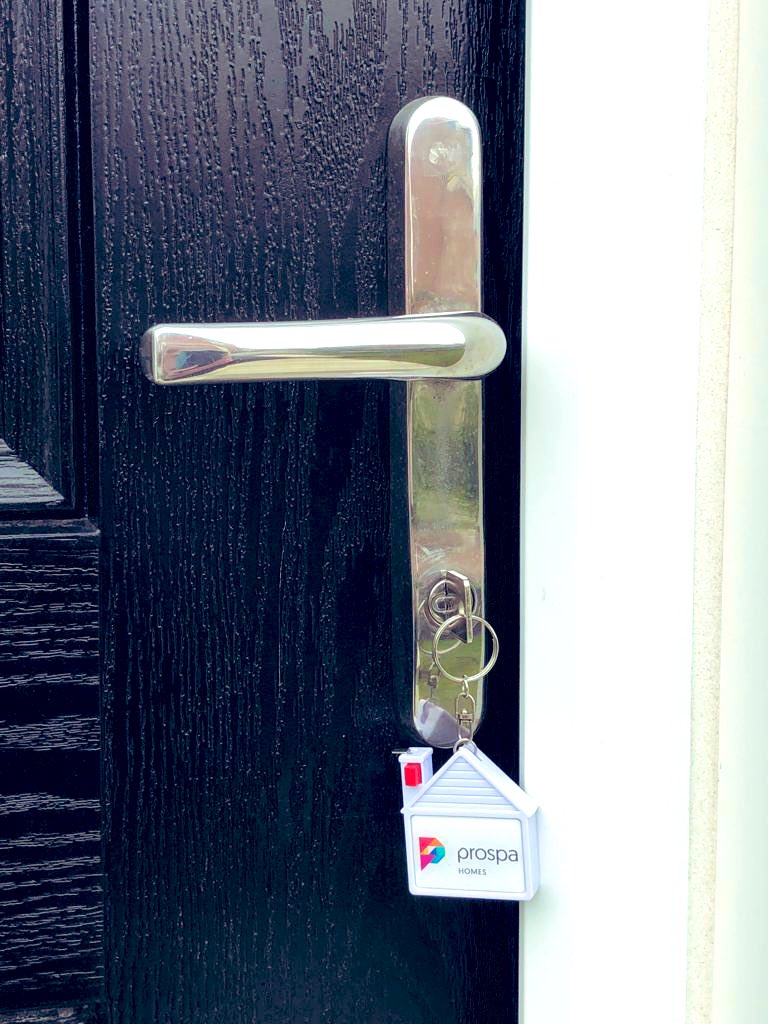 salesprospa's tweet photo. Our last completion took place on Tuesday at Stanneylands, before our next phase which is coming (very) soon!! 🥳 #wilmslow #exciting https://t.co/6MMghufAJ2