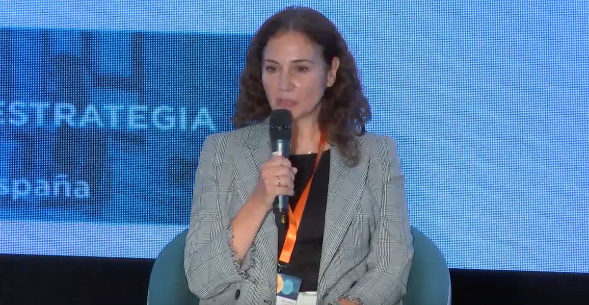 ACW_asociacion's tweet photo. 💥 Recordando la #ProWorkSpacesConference 2021
📹 Microvideo SLOT 2️⃣@MariaCalvo13
de @ImpactHubMAD
🎯 "¿Porqué una comunidad y para qué?, la importancia de plantearse estas dos preguntas..."
👉 https://t.co/4Dv6PG8ADR
#coworking #centrosdenegocios #workspaces #flexoffice https://t.co/TH4oDfgCic