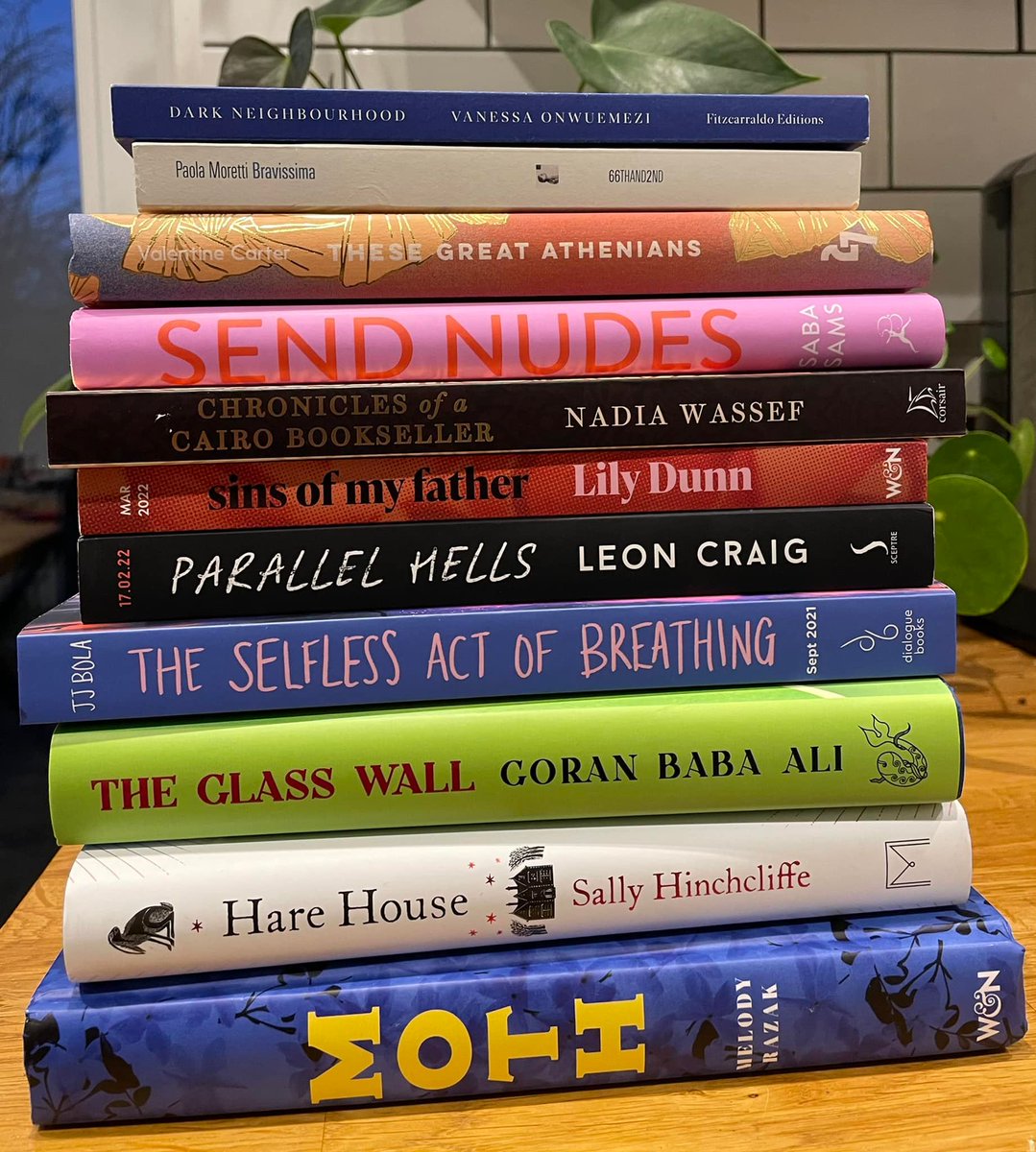 📣📚 we're so proud of our #creative #writing #alumni! @JuliaBell's pile of books speaks volumes about the brilliant work of our creative writers @Birkbeck_ETC @birkbeck_arts👏👏👏 @Lilydunnwriter @sallyhinch @goranbabaali @JJ_Bola @nadiawassef 🥂