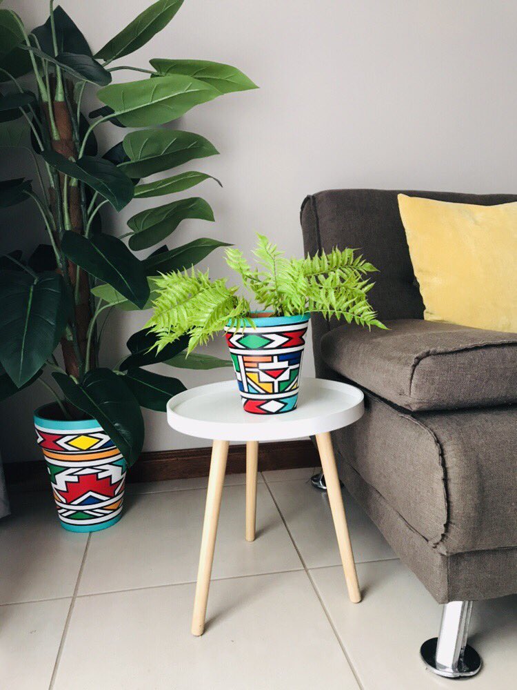 DdzlDesigns's tweet photo. We love colour 💙💛❤️💚 https://t.co/ODQrkXsHgS