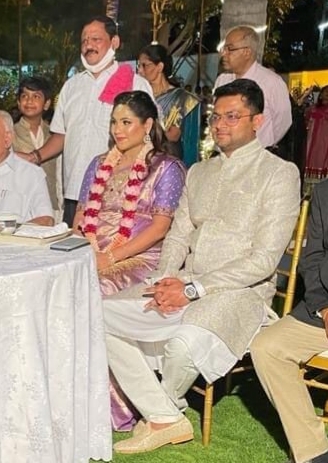  Soundarya Neeraj  with Husband