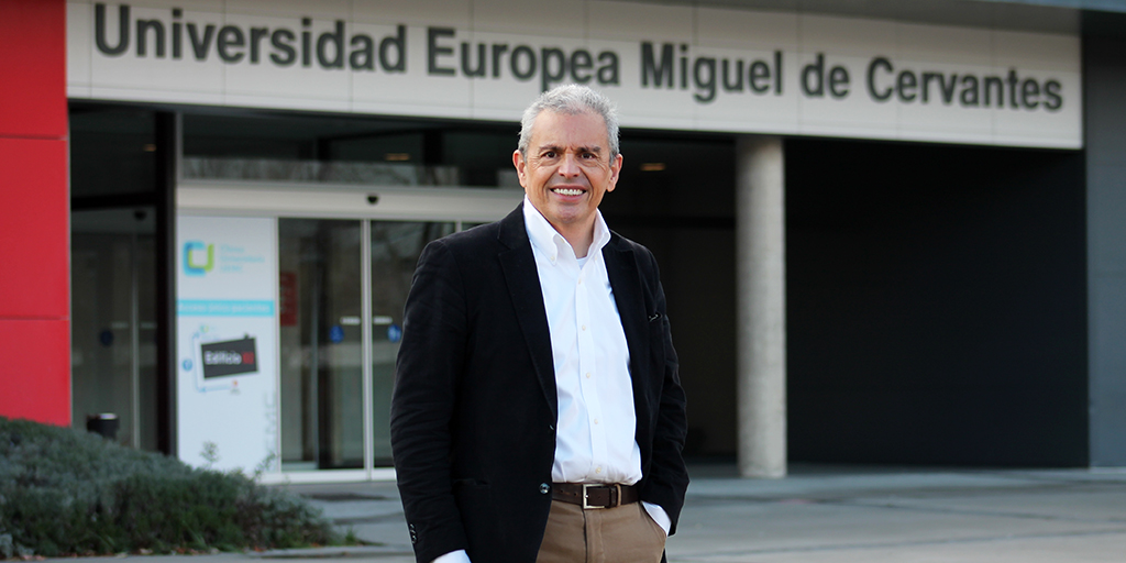 │🖋️BlogUEMC│¿Sabías que la #InteligenciaCompetitiva 🧠 juega un papel fundamental dentro de cualquier estrategia empresarial? 📊 Descúbrelo a través de un caso real de éxito de la mando del economista y profesor de la <a href="/UEMC/">UEMC</a> Francisco Lloreda Bahamonde
➡️ hubs.la/Q012PSfL0