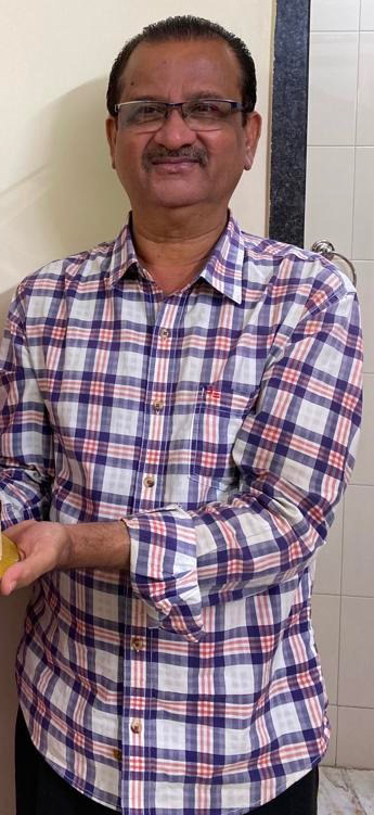 bandrabuzz's tweet photo. 🚨61-year-old Patrick John Gomes went #missing on January 27, 2022, from #Santacruz (East). He left his residence (#Kalina) around 11:15 am on January 27 and was last seen wearing a white and grey striped shirt &amp; black pants. https://t.co/rL1FObnZnA