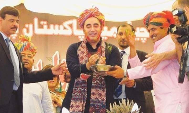 HamzaQu53501137's tweet photo. پی پی اور پی ٹی ایی میں فرق چور کو ڈیفنڈ کرو سپورٹ کرو
#exposeppp
#HumTheekKarDengay https://t.co/WIpxtSHVis