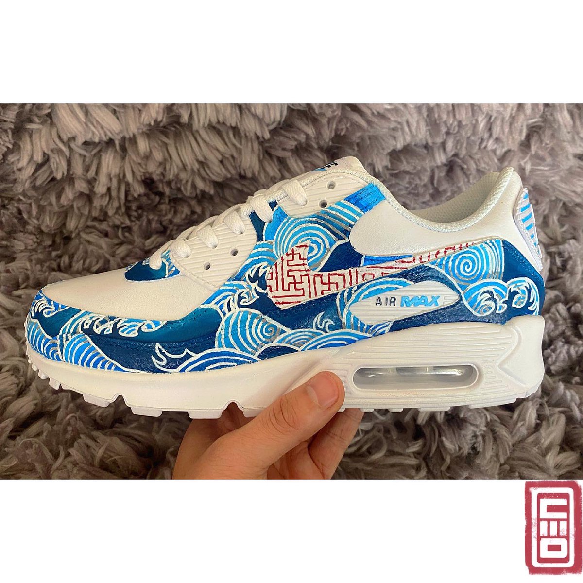 🌊🇯🇵 Kanagawa AirMAX 90s 🇯🇵🌊

#customshoes #customsneakers #japan #japanesewave #water #airmax90 #tbt #throwbackthursday 
#pitchforfootlocker #customizerdepot