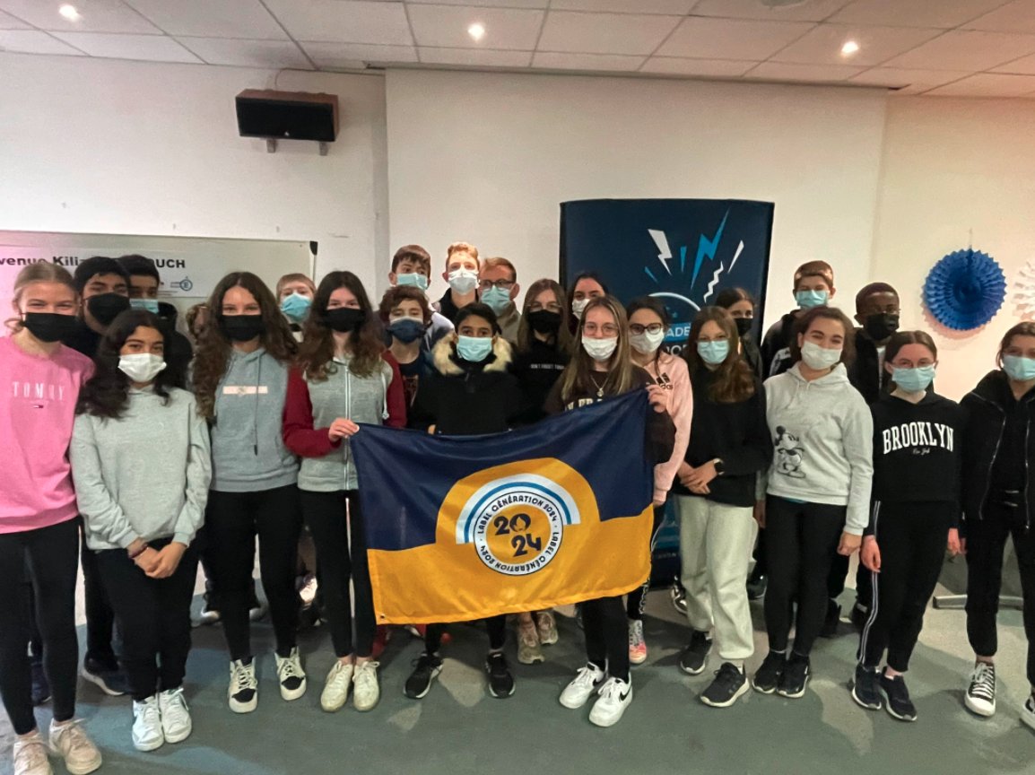 #SOP2022 🥋
À l’occasion de la Semaine Olympique et Paralympique,  les élèves de 4e et 5e du Collège Louise Weiss à Nozay (91) ont pu rencontrer et échanger avec le champion olympique de judo <a href="/kilian_leblouch/">Le Blouch Kilian</a> !