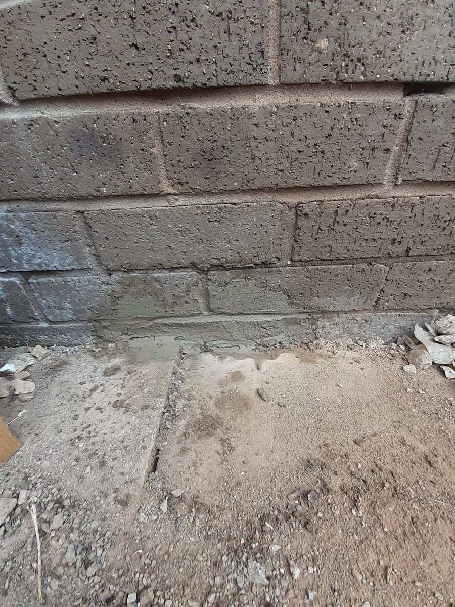 Lcstr_unbugged's tweet photo. Rats will take advantage of any gaps to get into a property.  Heres they have found a brick missing and a hole where a pipe used to be.  The rubble has excavated by them. Easily solved with some cement and wire mesh.  Job sorted! #pestcontrol #RATS https://t.co/EKiSgC7yr2