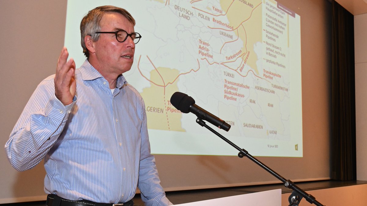 AlpEnForCe tweet media