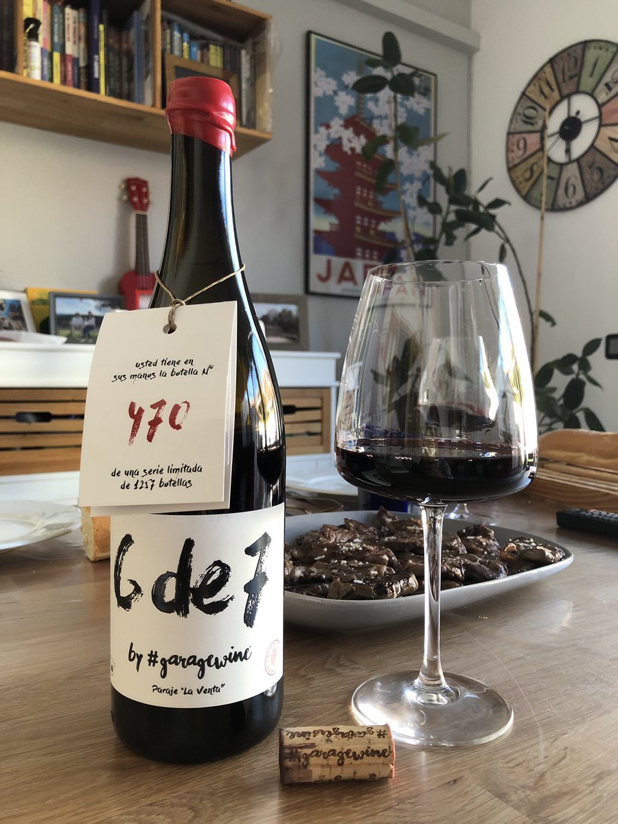 Julio_Vegas's tweet photo. Otro gran vino de mis paisanos @toledoajenjo #garagewine Cencibel toledana on fire con una elaboración lo más natural posible ¡Fruta y madera parcelaria vía @VinnacWine ! #6de7 https://t.co/1a8Ifndssy