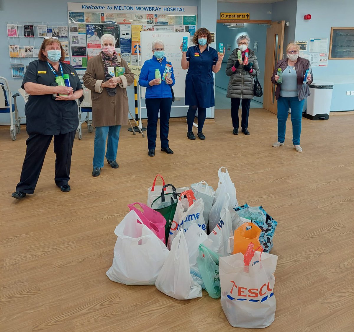 Overwhelmed by the generosity of a lovely donation of toiletries for our patients by ladies from Inner Wheel. These products will most certainly be appreciated and by our patients! #Thankyou #ActOfKindness #BetterTogether #Charity  #Donations <a href="/CHSInpatientLPT/">CHS Inpatient Wards</a> <a href="/lisafarmer1966/">Lisa farmer</a> 💙🙏🏽