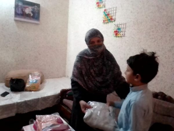 #Warm_campaign: Taxila
Under the banner of Minhaj Welfare Foundation, WOICE Team Taxila distributed warm clothes  among deserving kids.