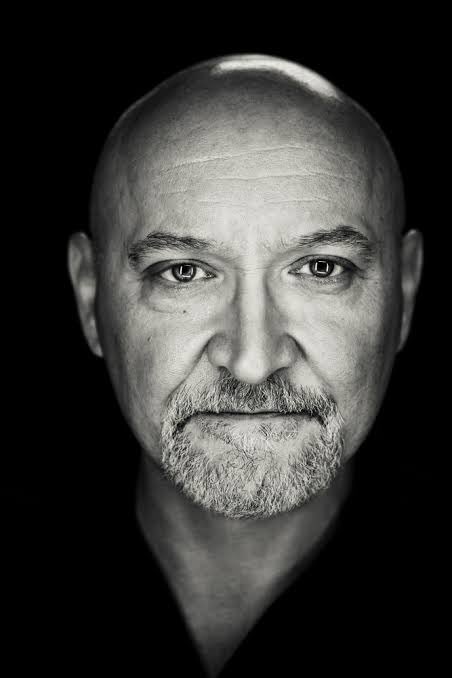 Happy birthday to director Frank Darabont. My favorite film by Darabont so far is The Shawshank redemption. 