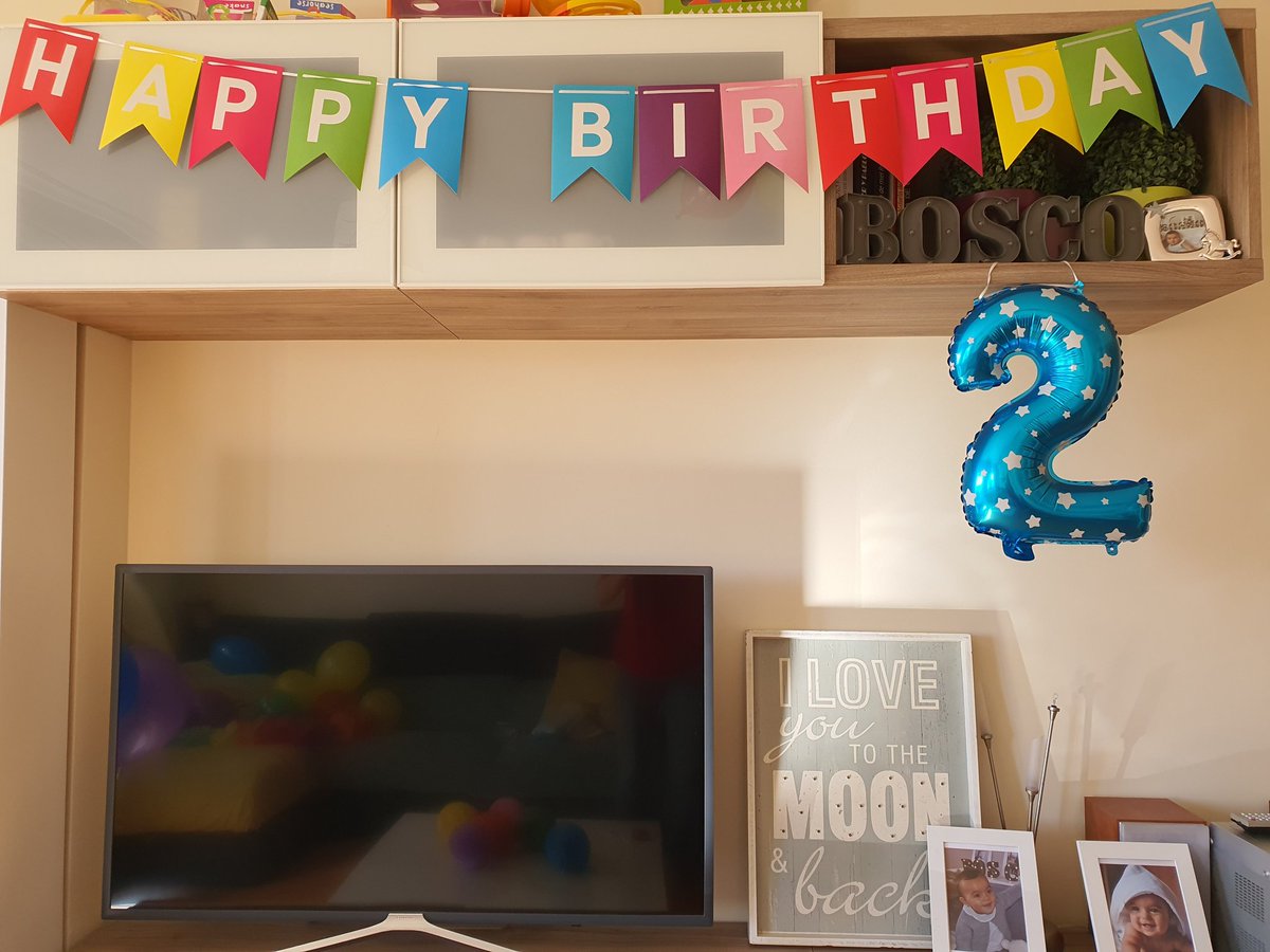 EsterGzGz's tweet photo. Oh, happy day 🎈 

#Bosco #2años https://t.co/h4ohSDPPLg