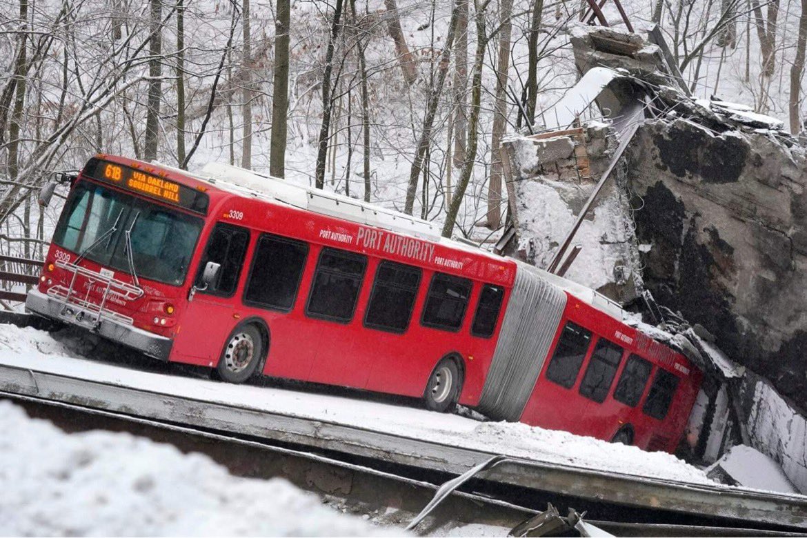 blich_a's tweet photo. what’s everyones favorite pittsburgh infrastructure failure? mine is definitely the downtown sinkhole but the bathtub is a close second https://t.co/zYISgnmUoB