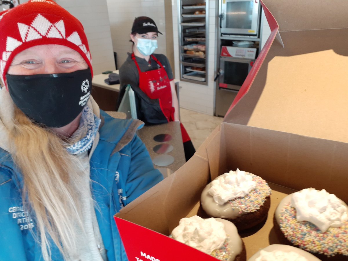 HellainaR's tweet photo. I picked up my #ChooseToInclude donuts 🍩 in #Barrie today: Thank you @TimHortons for your support of #SpecialOlympics! @SpecialOCanada @SOOntario https://t.co/Phs6VeoFDg
