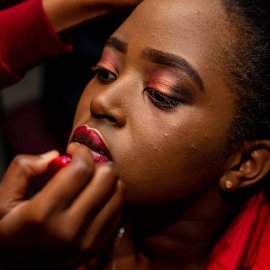 Badili_A's tweet photo. We counter narratives that are around who and what is beautiful, ultimately contributing to girls and women fulfilling their potential!

#Makeupactivism #FeminizingPoliticaSpaces #ChamaWomenEngagement https://t.co/dhpvtSp6hT