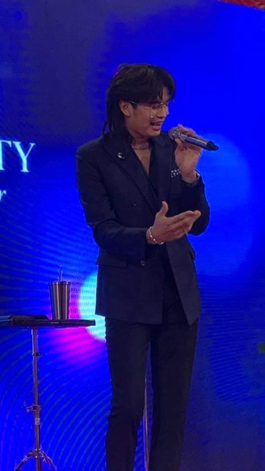 Nitnirun2's tweet photo. #HUGnont #NONTTANONT
#DestinySeconxNONT
#nontfam #tanontgame264 #NONTXCandyTalk https://t.co/oKNrCM0nVI