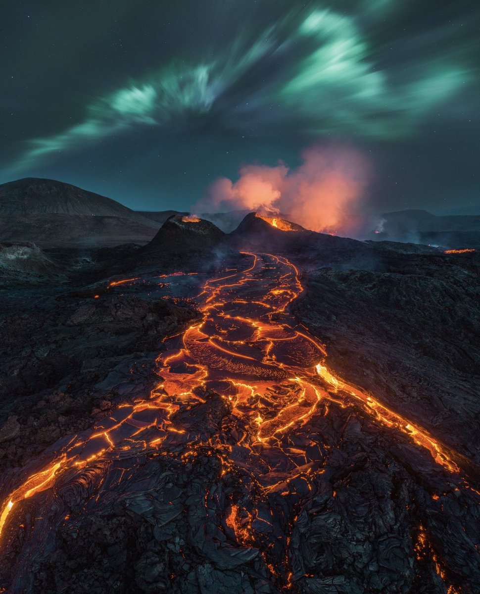 gardarolafs's tweet image. My genesis piece Arctic Eruption just sold for 2Ξ on @withFND 🌋 This is such a special moment for me as the piece tells my story and how life isn’t always easy 🙏🏼 Thank you so much for picking it up FreeRunTraveler and if you see this please get in touch 💙 #nftphotography