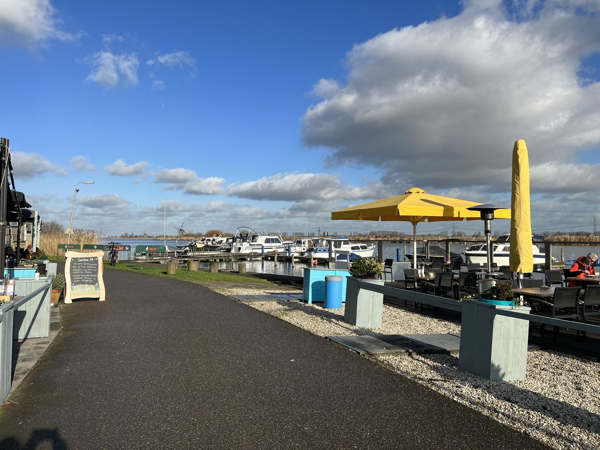 Steun je lokale ondernemer want zij hebben ons hard nodig. <a href="/Lansingerland/">Gem. Lansingerland</a>