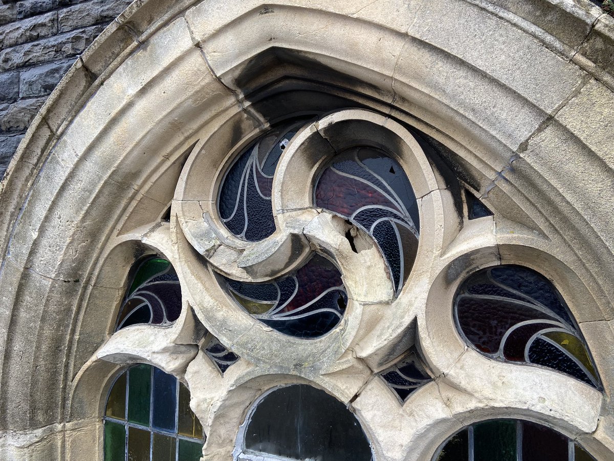 DawsonStoneM's tweet photo. ⚒ New Stone in Penarth⚒
We have been busy taking existing dimensions, sections and profiles of the damaged stone units. These will be hand carved  and replaced in new to match.
Measure twice - Carve once https://t.co/1wgwlElvHE