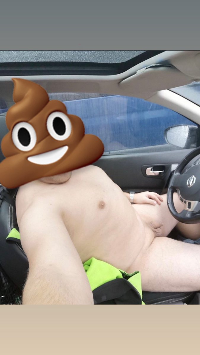 master_hetero's tweet photo. #Sklaven haben immer Minipimmel! 🤣 Erbärmlich! Zum Glück wurde er Sklave. Für jede Frau wäre er eine Enttäuschung. #Master #onlyfans #hetero #cashmaster #feet #findom #footfetish #slave #fetisch #badboy #prollmaster #fagtax #proll #Cashslave #Geldsklave https://t.co/r3CIV9N1gI
