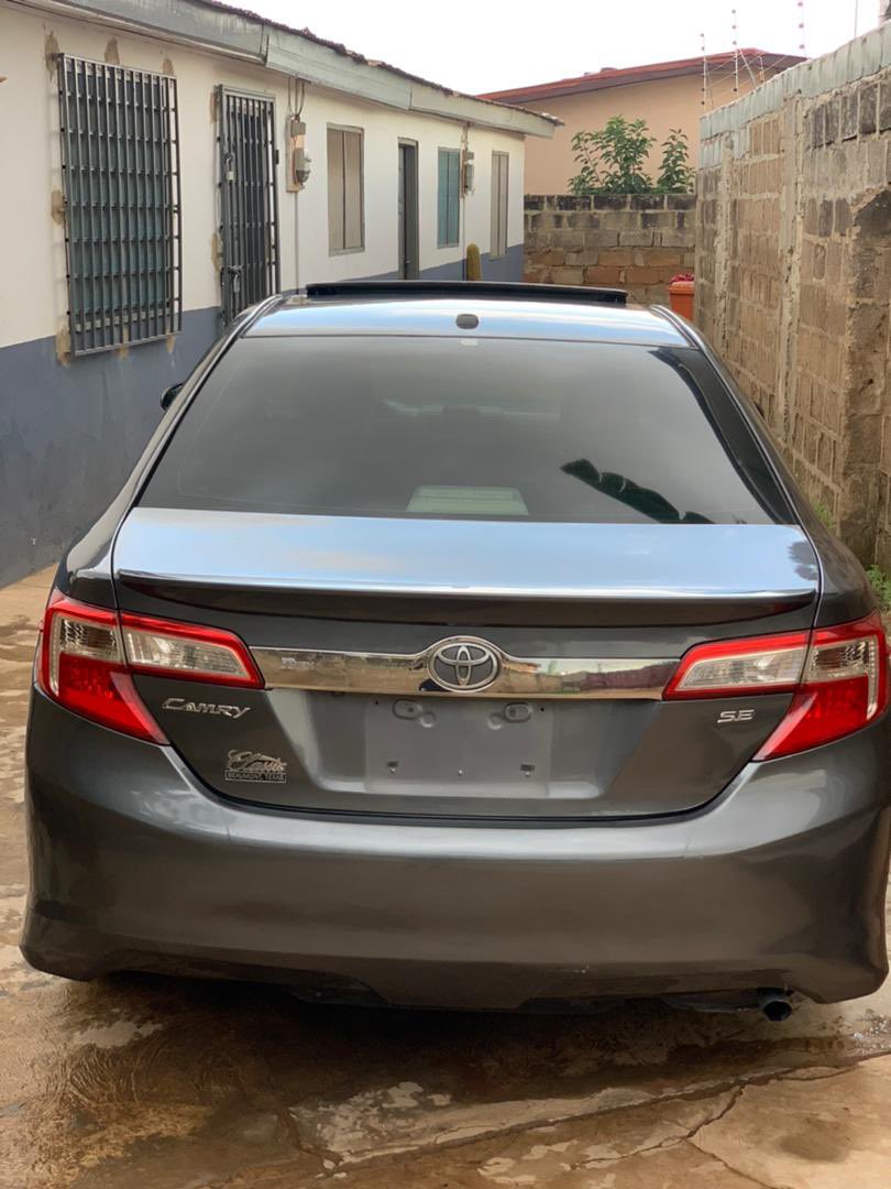 richnans_cars's tweet photo. 🔥Toyota Camry SE🔥
2014 model 
Full Option 
Registered 2018
Prize Ghc 50,000 slightly negotiable 
Call/WhatsApp 0574371357

⭐️Purchase and I lease your dream drive⭐️ #carsghana #carsforsale https://t.co/aAYV7FsXrl