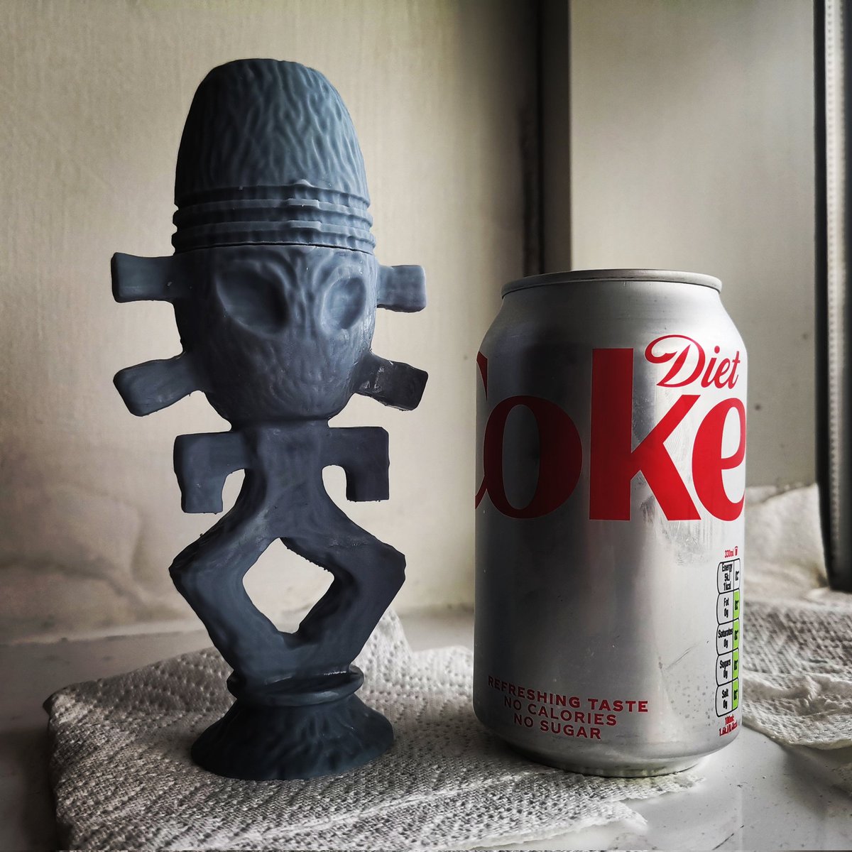 prettyconfusd's tweet photo. Perhaps you'd prefer a slightly larger Horga'hn for your trips to Risa? Coming soon to the store. There's even space to store your Tox Utat! #startrek #3dprinting #anycubicphotonmonox #resinprinting #horgahn #seekingjamaharon #cosplayaccessories https://t.co/EOkwQO1bAo