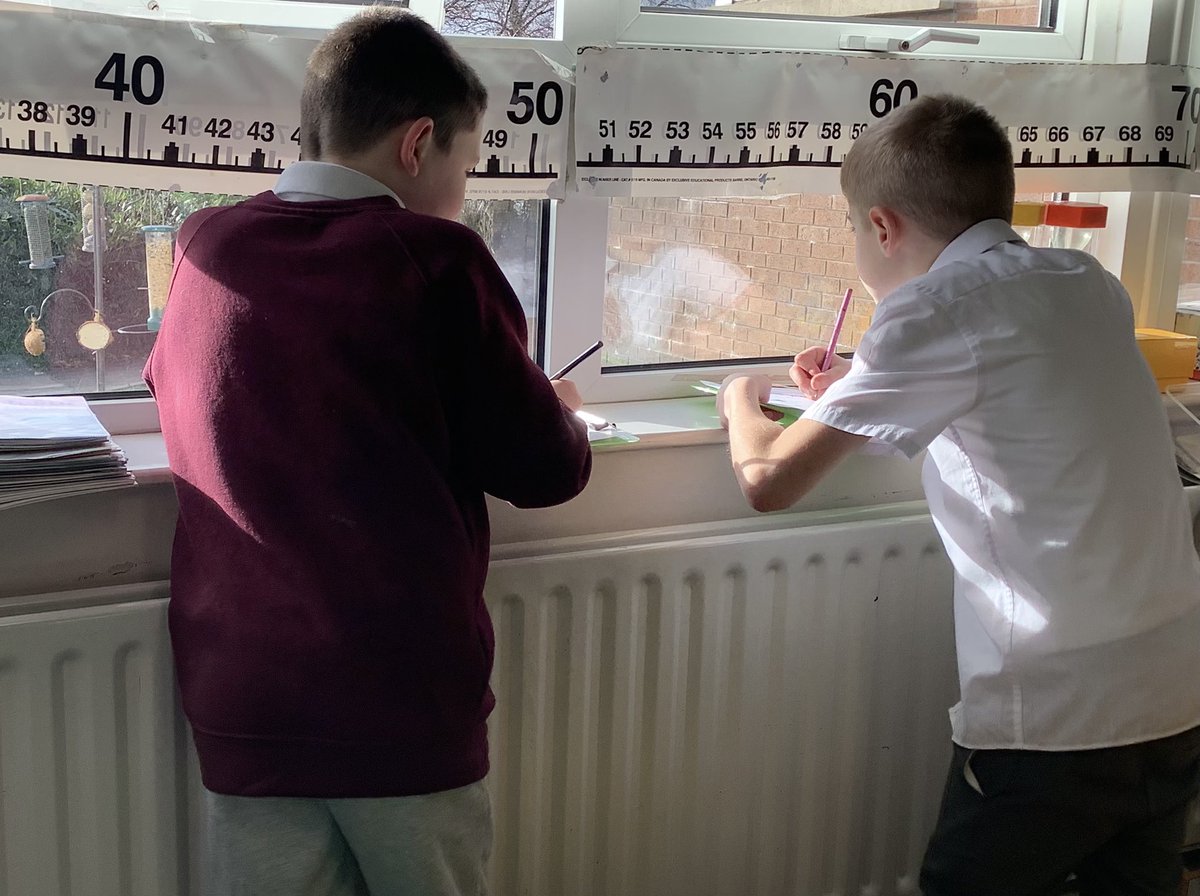 stfaghks1's tweet photo. We did our Birdwatch and submitted our results @Natures_Voice @RSPBNI  @RSPB_Learning https://t.co/c6W9EMHUMa