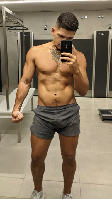 Mete com força e com talento https://t.co/MdwLjb7QJh