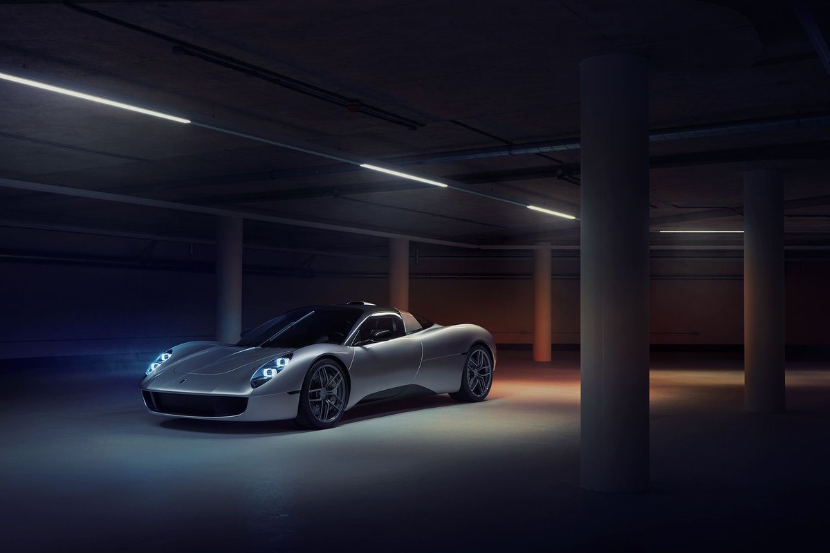 Q8Stig's tweet photo. .
اعلنت شركة GMA للمصمم و المهندس Gordon Murray عن سيارة جديدة بمسمى T.33 بعد اطلاقهم للسيارة العظيمة سابقاً T.50
T.33 على حد تعبيرهم اسهل للشراء من الT.50 التى كانت ب ٢.٥ مايون
هذه النسخة ب ١.٨٥ مليون دولار https://t.co/BYQMvypTTs