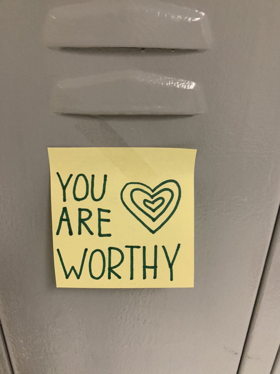 meldeag's tweet photo. So excited for everyone to come in and see our positivity post its! Thanks so much to all of my after school helpers!! #KindnessMatters #thegreatkindnesschallenge @SELCoachConti @sel_spartan @camatotois https://t.co/kz32oW1Qig