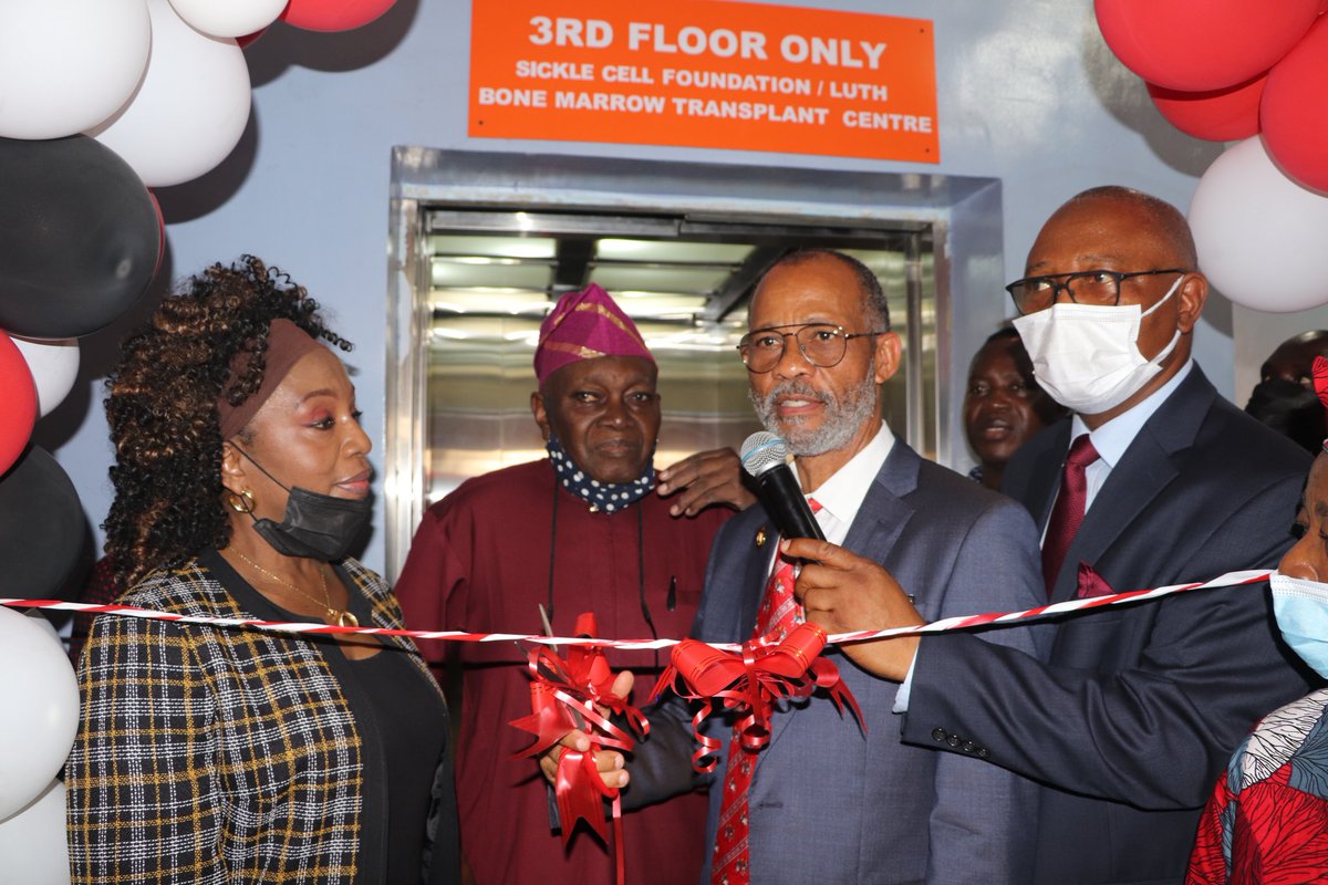 LSMOH's tweet photo. Yesterday, the Honourable Commissioner for Health, @ProfAkinAbayomi represented the Governor of Lagos State, @jidesanwoolu at the commissioning of the Bone Marrow Transplant Centre at the Lagos University Teaching Hospital.

@followlasg @luthofficial @sicklecell_NG
@ACSCD_Conf https://t.co/snC32o8pZG