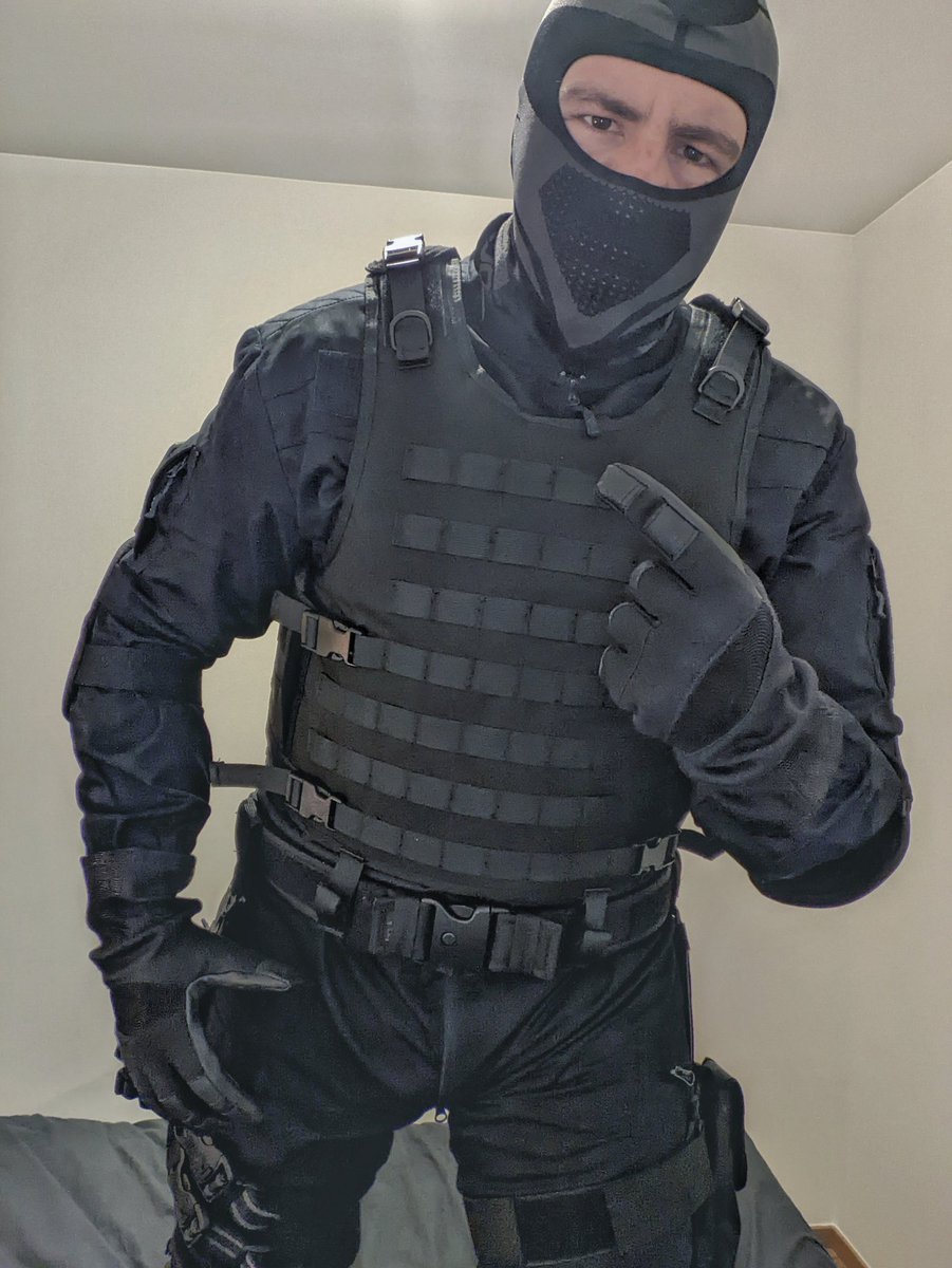 stuckngear's tweet photo. https://t.co/HVQ7mMjWEw