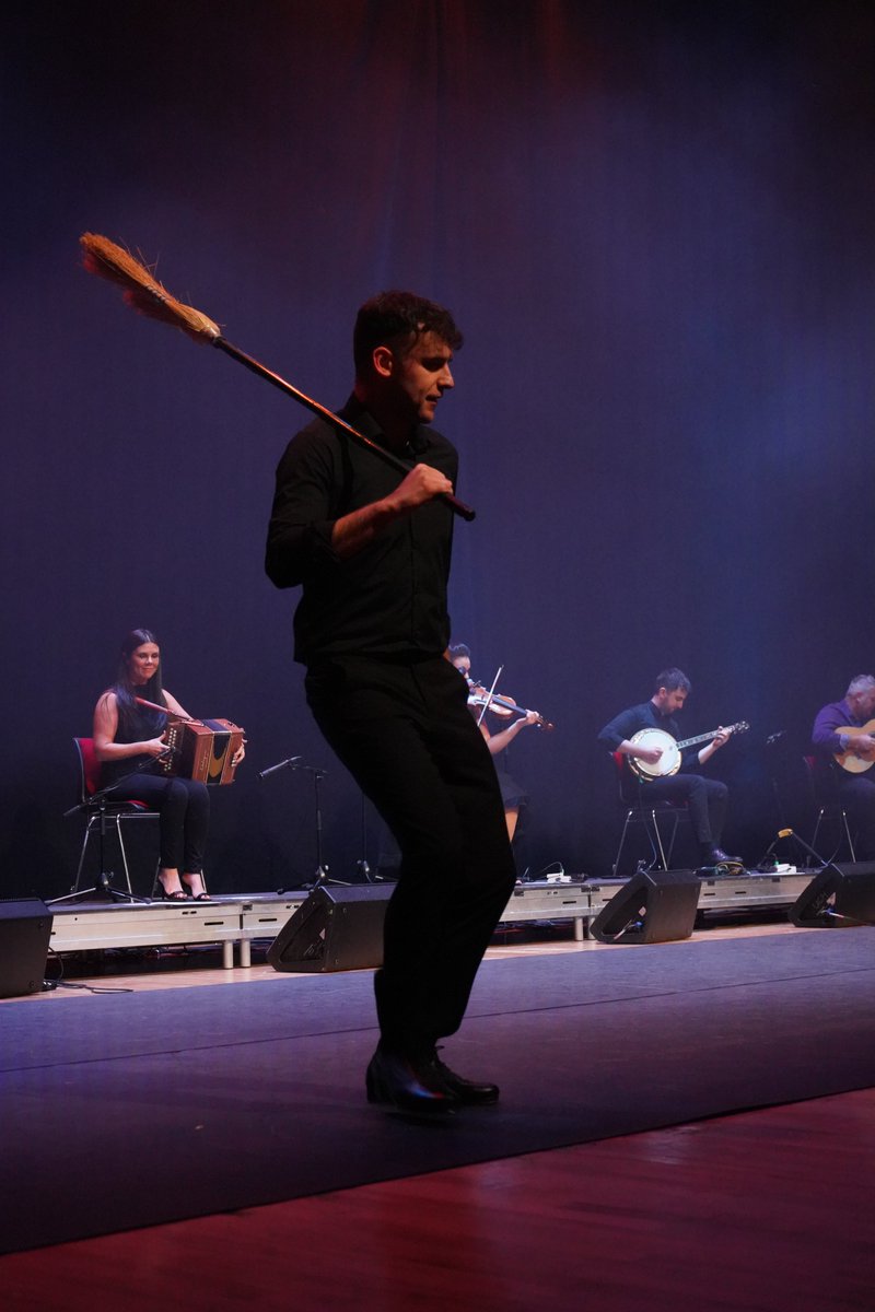 ULGlobal's tweet photo. Last week we had the pleasure of viewing the Celtic Steps performance, and what a performance it was. The Concert Hall was electric.
#ULGlobal #UniversityOfLimerick #CelticSteps #IrishDancing #StudyAbroad https://t.co/jY8COy5plX