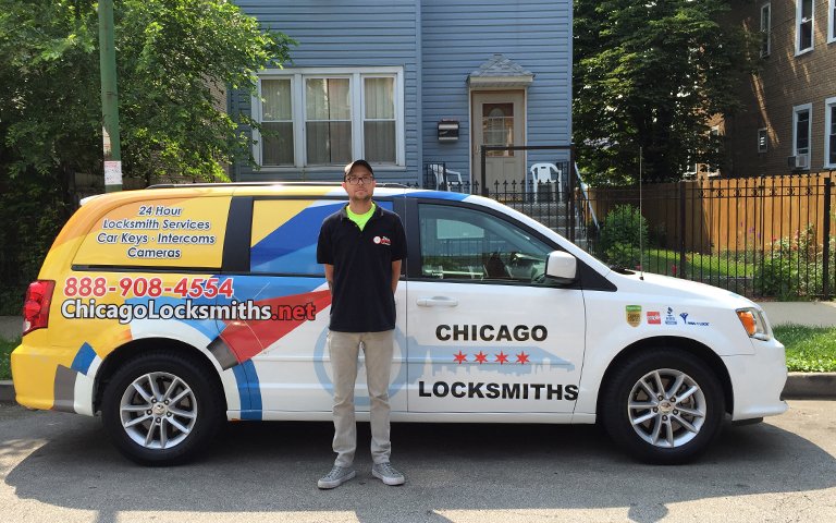 Chilocksmith's tweet photo. Chicago Locksmiths will ensure that your resident is safe and sound while you're there and while you're away. We offer a variety of residential locksmith services in Chicago! https://t.co/UHbhP3qVKy (312) 878-2715
.
.
#Chicago #Locksmith #LocksmithinChicago #ResidentialLocksmith https://t.co/X5HSbnIa1N