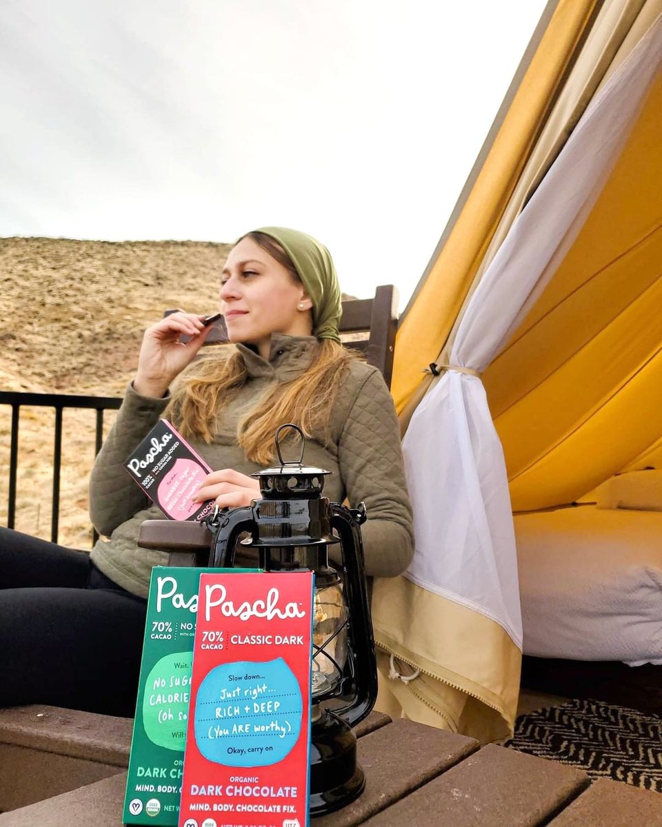 PASCHACHOCOLATE's tweet image. 🍫OUR BLOG is called THE FIX = FREE recipes, inner health support, interviews &amp;amp; so much more!

👉🏻Subscribe to THE FIX to learn more about heart health, hormones &amp;amp; more. 

👉🏻Use the link here - paschachocolate.com/blogs/the-fix 

#veganchocolatechips #veganchocolatebars #innerhealth