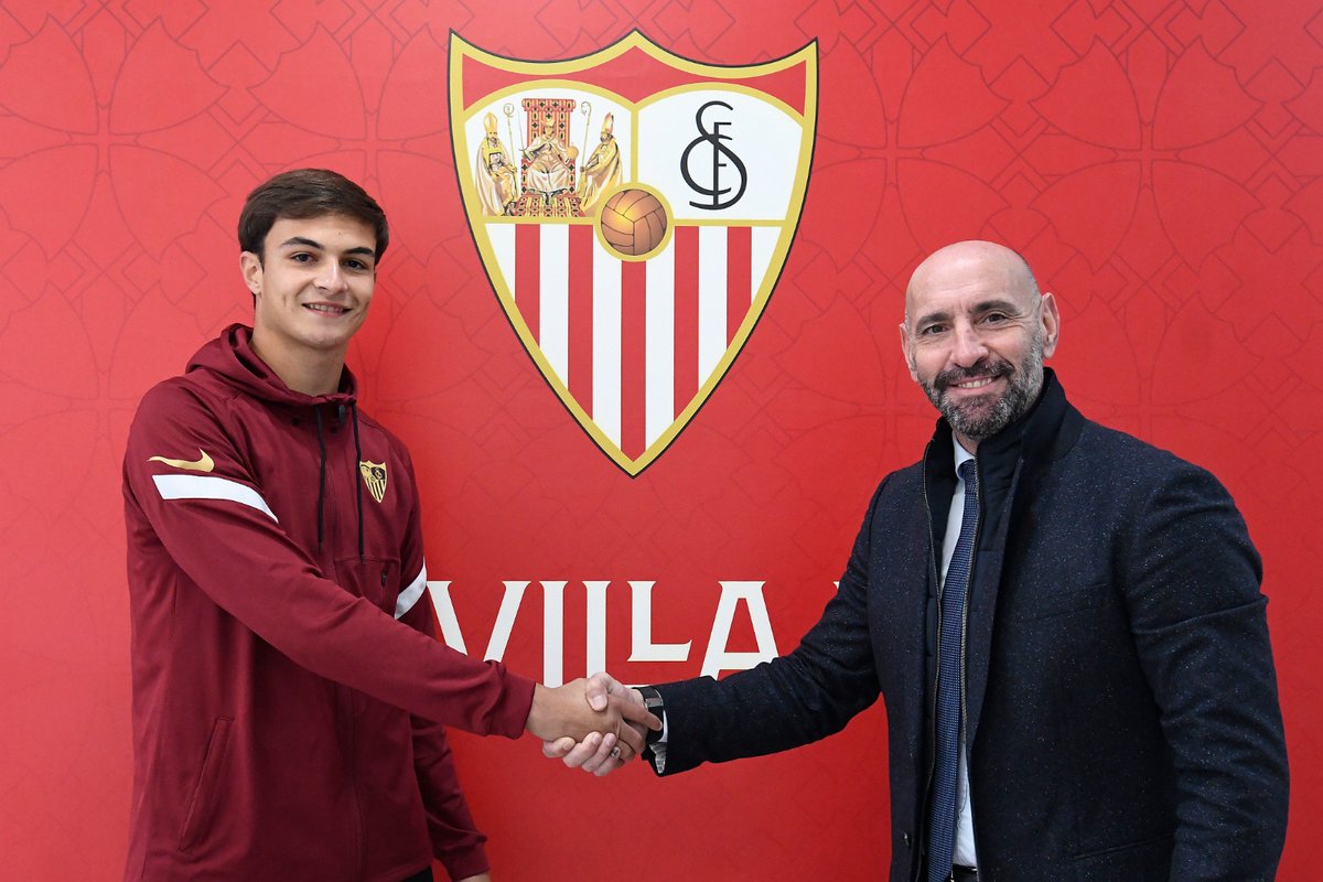 Sevilla Atlético y Cantera Sevilla FC tweet media