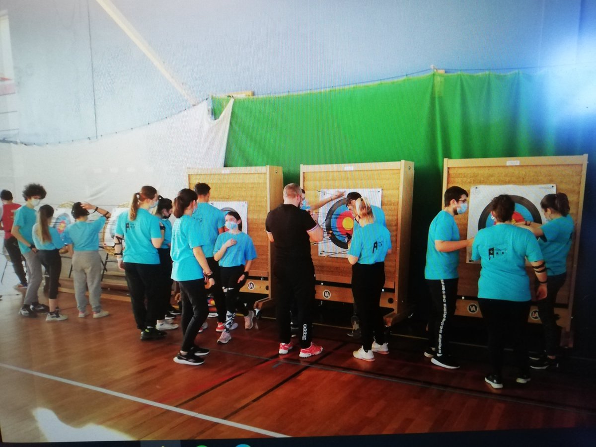 Résultats de l'EREA en Tir à l'arc à la journée départementale de décembre 2021 : 1° et 2° places en Sport partagé + 2° et 4° places en catégorie Lycées. Bravo !!! Prochaines épreuves en février 2022.