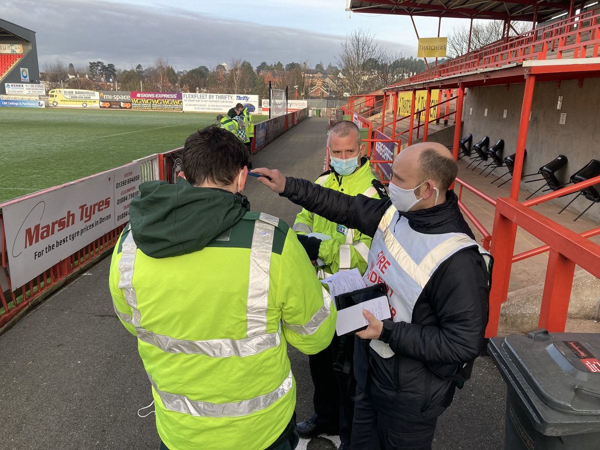 Robert Flute tweet media