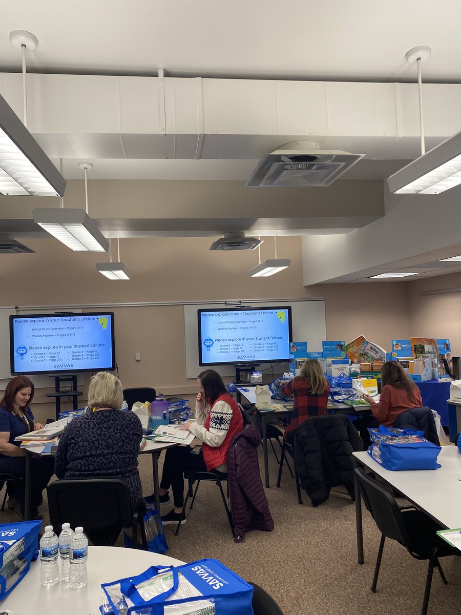 AndreaStotler's tweet photo. Thanks for having us @curriculum_dps  to learn more about #myViewLiteracy &amp; #SuccessMaker. @Becky_Davis19 @KThomasSAVVAS @SavvasLearning #OhioSavvasProud https://t.co/TH4P4KmM6B