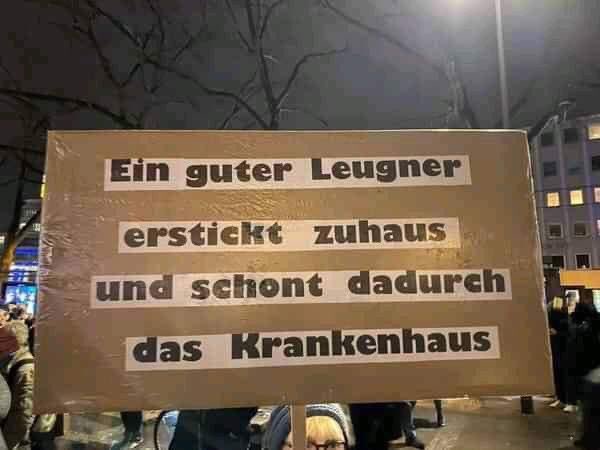 RaphaelOhlms's tweet photo. @ZDFheute @nicolediekmann Ein #Wichswichtel weniger 👍😀💐🥂🍾 #Meuthengate https://t.co/fLIYZzmNfx