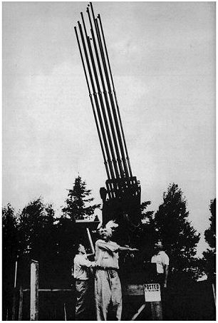 HomieNige's tweet image. Well, you joke about that, but the very nice looking CB featured in Kate Bush&apos;s &apos;Cloudbusting&apos; was based on the the cloud buster of Wilhelm Reich. 
He grew grass knee high in Nevada desert where no grass had been seen.