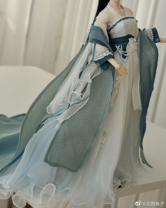 hourlydresses's tweet photo. https://t.co/3ZkqH6z9RS